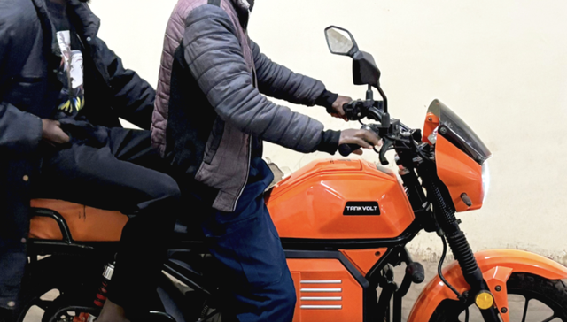 手机卖不动了，传音开始在非洲造车