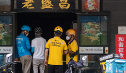 餐饮商家，困在外卖大战里