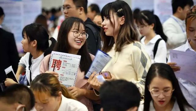 大厂2025校招季，一场AI人才争夺战