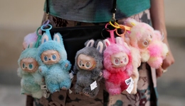 美妝為什么借不了LABUBU們的勢？