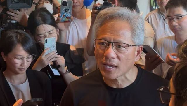 关于AI、H20解禁和竞争，黄仁勋回应一切