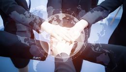 “白啤红”mix，跨界改道下的酒类流通新版图