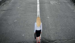 “并购女王”刘晓丹，有了新动作