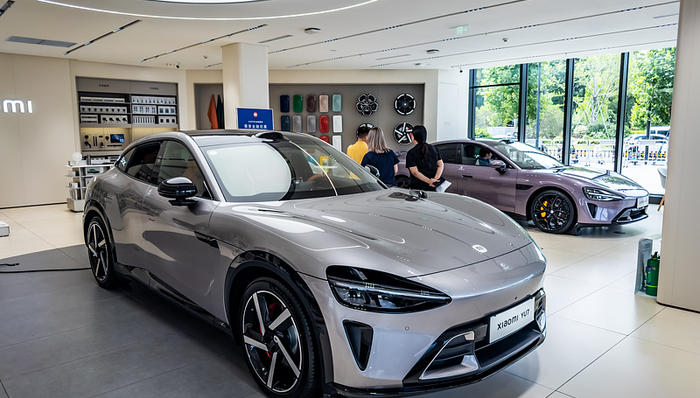 近百辆小米YU7流入二手车市场，百公里准新车加价1万起