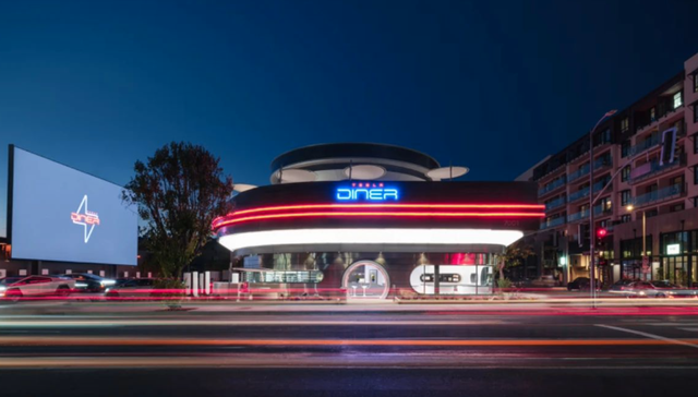 正式进军餐饮业！特斯拉在美国开出首家餐厅
