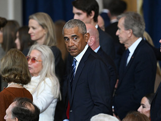 频频被指控“叛国”，奥巴马方怒怼特朗普：转移视线的拙劣伎俩