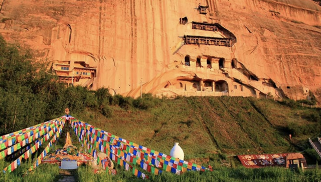 甘肃一4A景区被曝收300元“天价过路费”，当地文旅部门：已下发整改函 