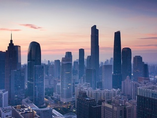 【评论】适应从造城到更新的转变，构建城市可持续发展新范式