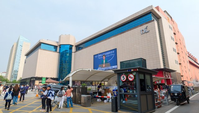 胖东来计划做奶粉，自营产品版图再扩张