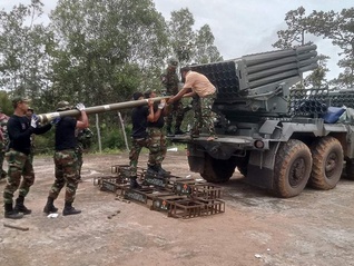 泰柬冲突已致泰国12人死亡，泰国代总理：尚未进入战争状态