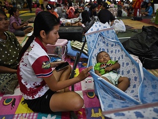 泰柬边境冲突已致约50人死亡，事态或升级为战争