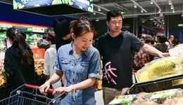 又一零售巨頭，加入硬折扣大戰(zhàn)