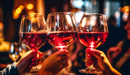 奢侈品巨头LVMH也扛不住了，计划精简葡萄酒和烈酒业务架构