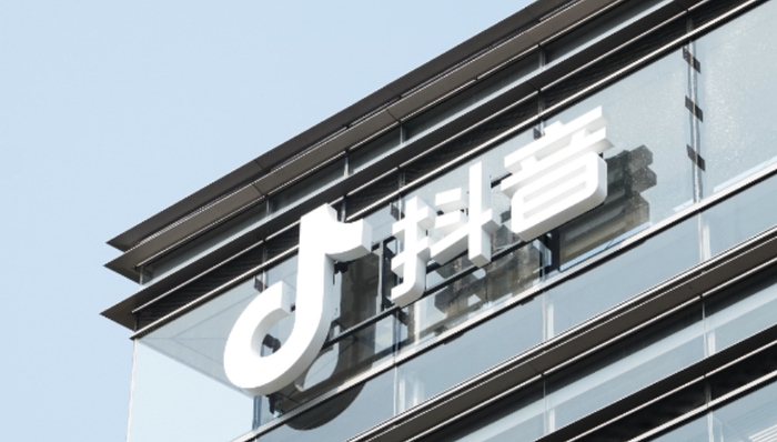 本地生活,即时零售,流量,抖音,