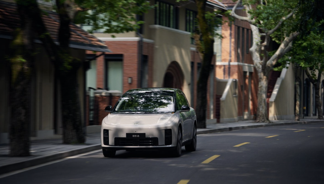 商业头条No.85 | 理想汽车重拾“第二战场”