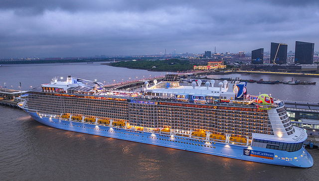 票价上涨、船上消费增加，皇家加勒比二季度更赚钱了