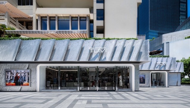 TUMI途明中国首家旗舰店于上海璀璨启幕