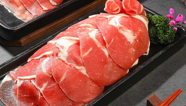 自助餐,凑凑火锅,