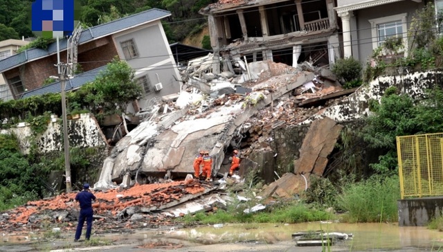 广州遭遇本世纪以来第5强暴雨，白云区山体滑坡已救出7人