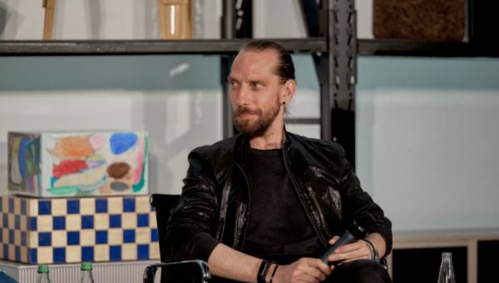 宝马i系列汽车设计主管加盟小米，曾在宝马工作20余年