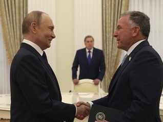 普京与美特使聊了3小时之后，特朗普决定用50%的关税惩罚印度