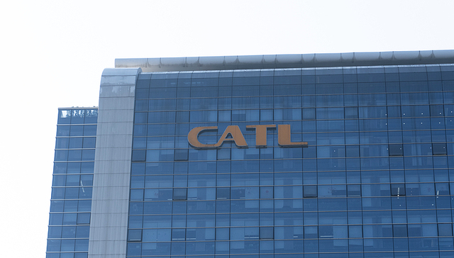 宁德时代确认宜春项目暂停开采，碳酸锂涨停