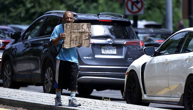 特朗普要整顿华盛顿治安和市容，民主党人：劳民伤财