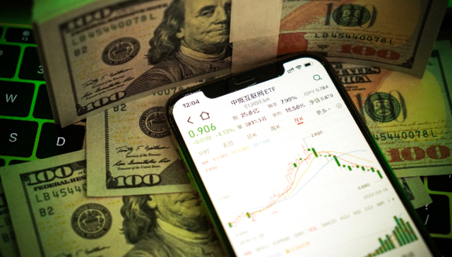 港资券商“西行”潮：纳斯达克成“新宠”，机遇与风险并存