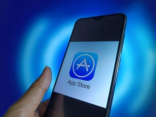 苹果回应马斯克垄断指控：应用商店不存在偏袒行为