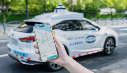 广州自动驾驶“双雄”二季度报：Robotaxi收入狂飙，中东是下一个必争之地