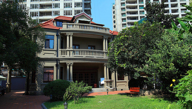 1.5亿老洋房流拍，曾为《三十而已》取景地
