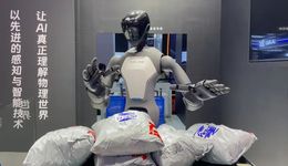 机器人，还当不了打工人