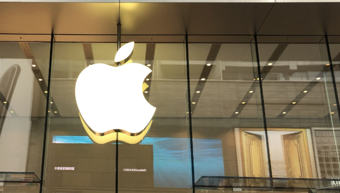 苹果计划推出桌面机器人等新产品，库克称很快能看到