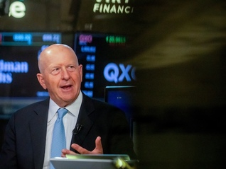 首席经济学家称美国人扛下了86%关税成本，特朗普建议高盛换个专家