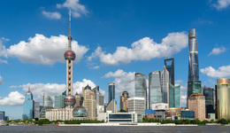 【专访】曹远征：提高工资收入的重点在于服务业转型升级