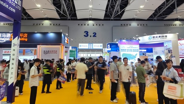 China's cross-border e-commerce seeks new growth in Russia, South America