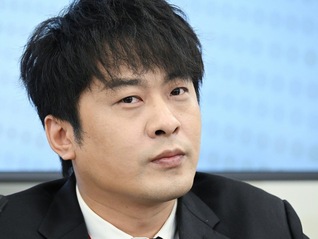 辛巴清空所有作品，两天前宣布退网未提“棉密码”事件