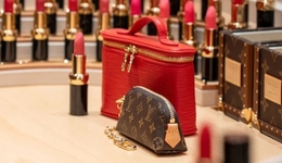 贵过爱马仕，定价1200元的LV口红谁来买单？