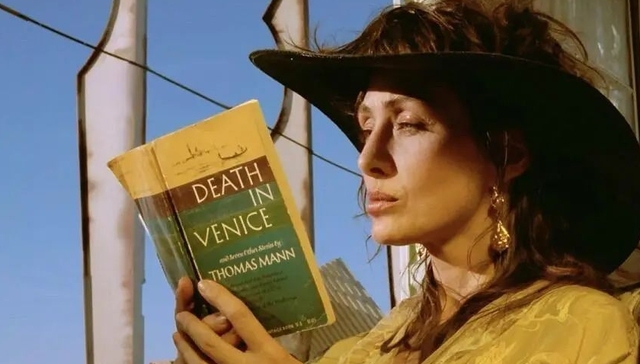 董洁,直播带货,小红书,蓝领人群,