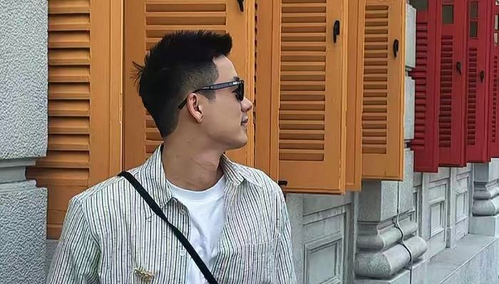 前东方甄选主播顿顿单飞后首秀，两天直播销售额近1250万