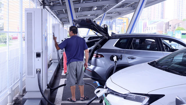 可再生能源,充电桩,民企,