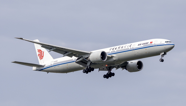 国航通报：伦敦飞北京航班因故障备降俄罗斯，调机后顺利抵达首都机场