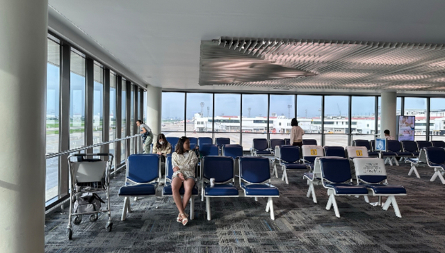 财说｜营收规模意外下滑，中航信发生了什么？