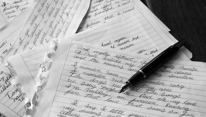 抄袭背后的AI恐惧：文学原创性将何去何从？