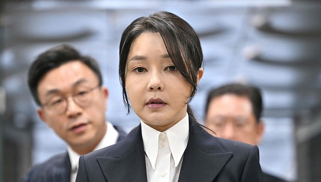 金建希,韩德洙,起诉,韩国,拘留,内乱,戒严,统一教