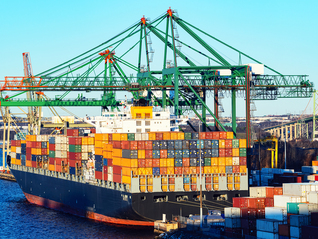 上诉法院裁定大部分关税政策非法，特朗普：将给美国带来彻底灾难