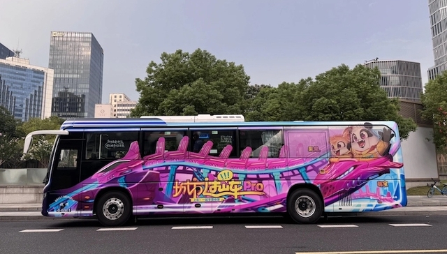 西湖夜游巴士上线即售罄，杭州夜间经济持续升温