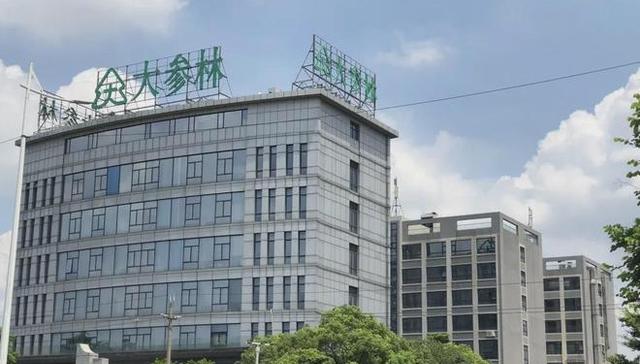 上半年净利润逆势增长，大参林做对了什么？