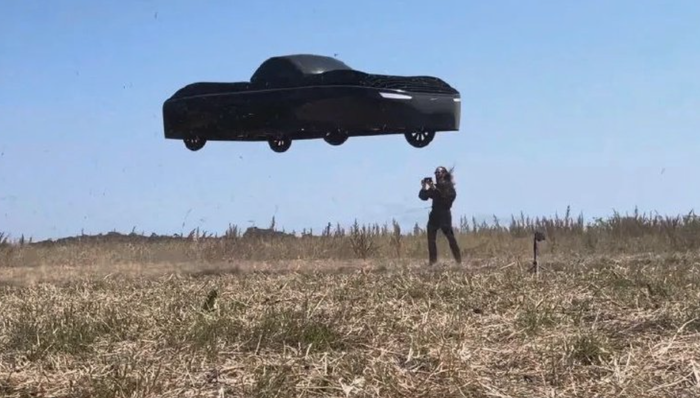 马斯克投资的飞行汽车试运营，售价214万元