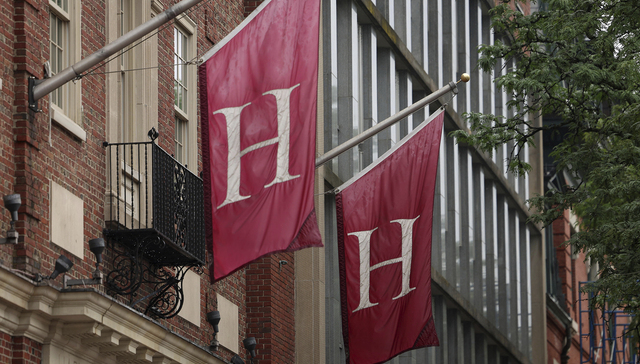 哈佛赢了！法官判白宫冻结26亿美元经费非法